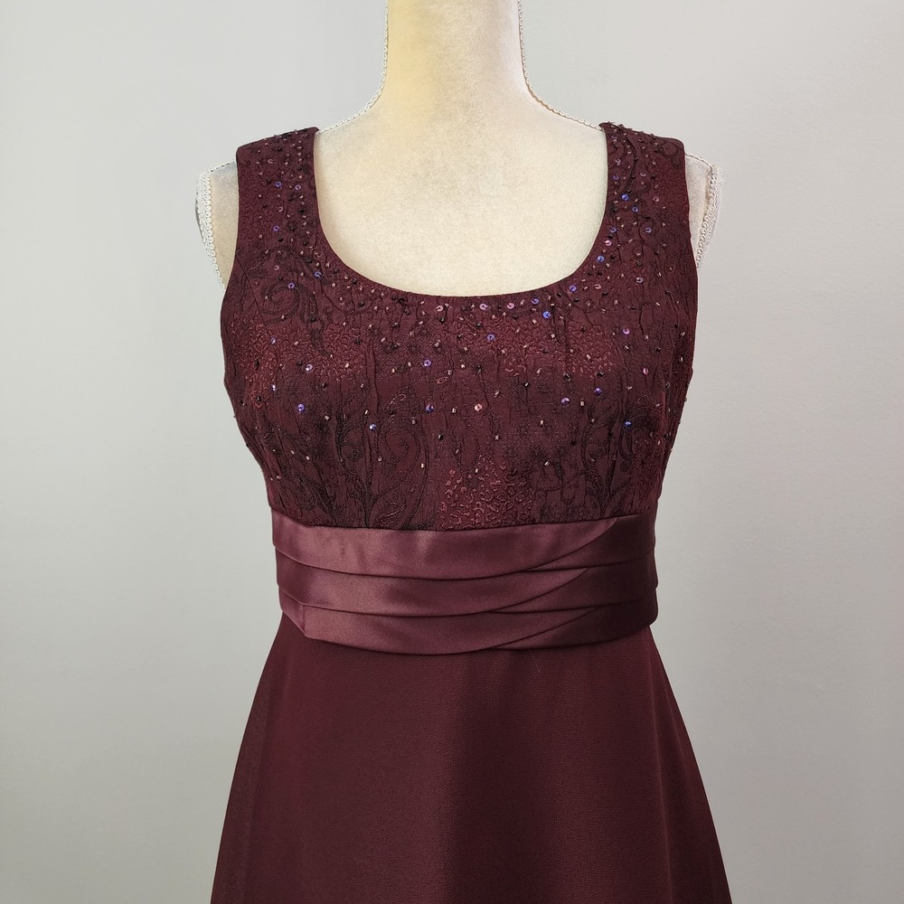 R&M RICHARDS Petites Burgundy Formal Occasion Beaded Bolero Jacket Dress Size 6P - Picture 11 of 12